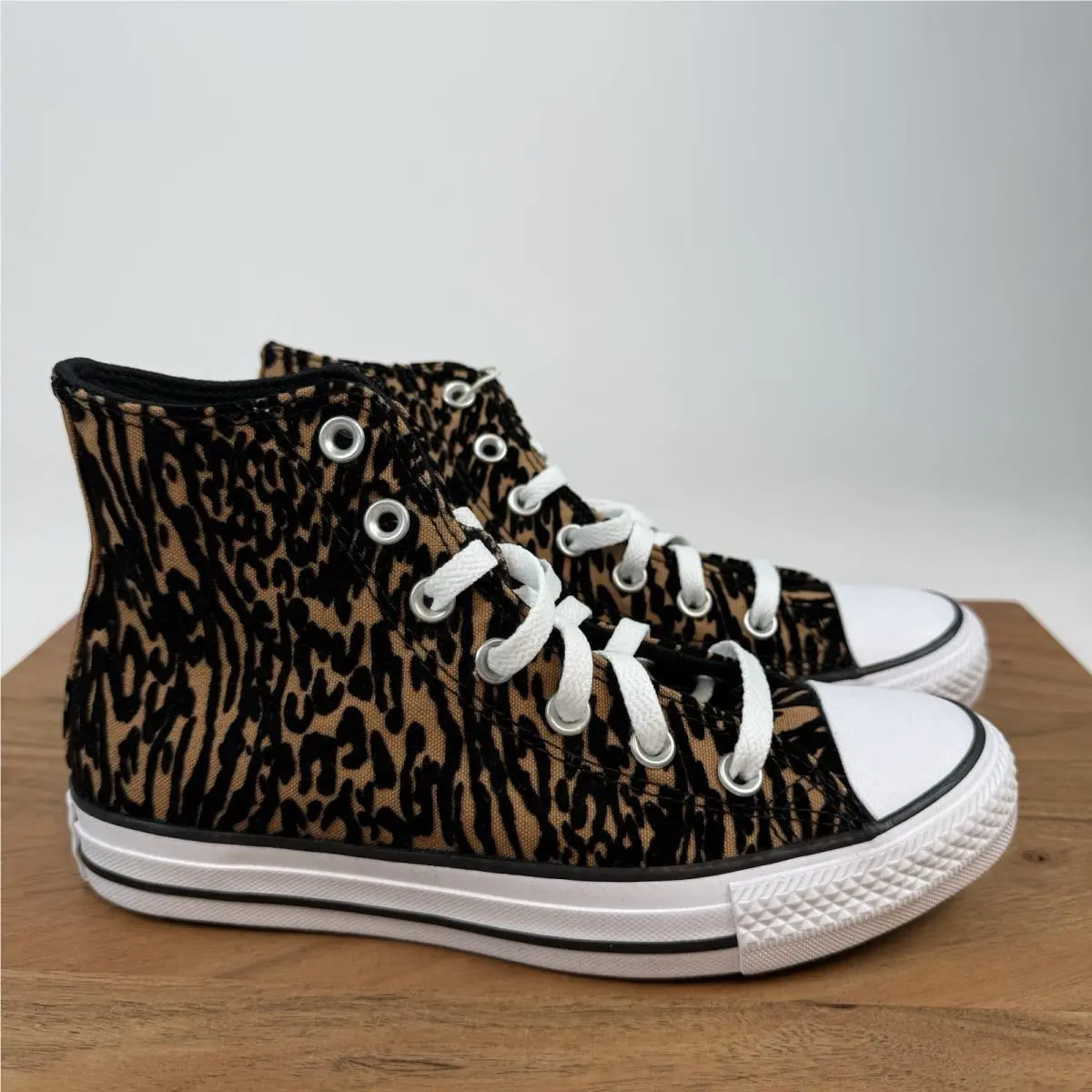 Womens Converse Ctas HI Incensed Leopard Sneakers Shoes Size 7 M
