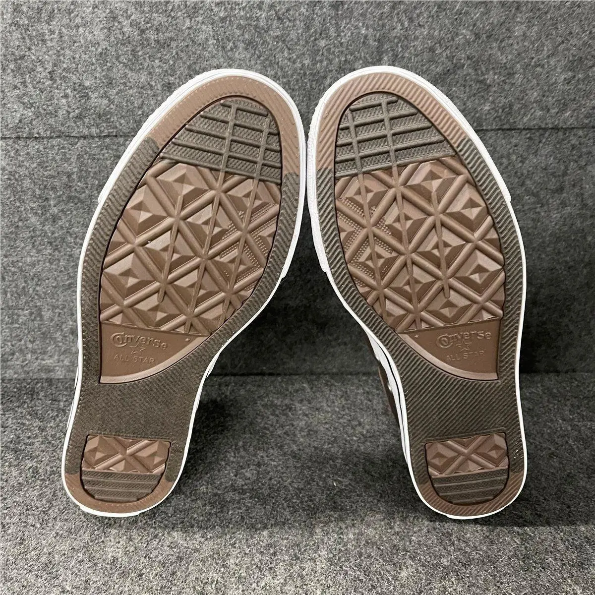 Converse shoes - VS191766 - vs-191766 - Brown (UPC: 194434735369) 0