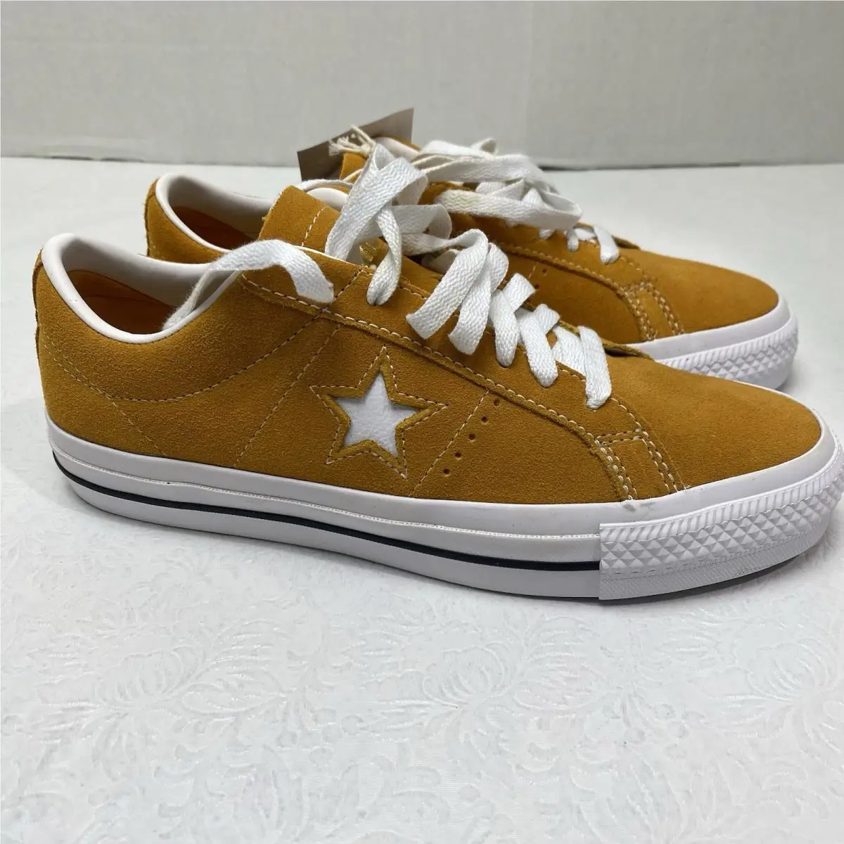 Converse One Star Pro Ox Sunflower Gold Yellow Sz 8.5 Women`s Sz 7 Men`s Shoes
