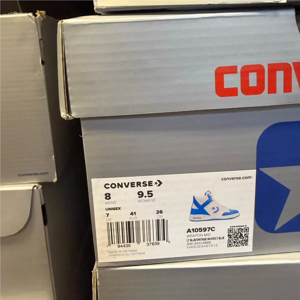 Converse shoes - White 4