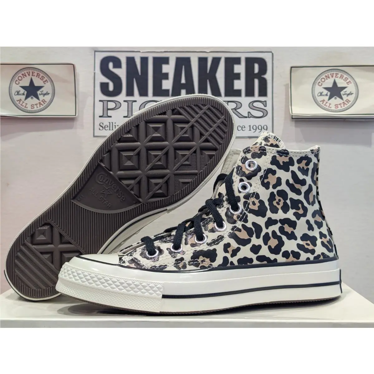 Converse shoes - Converse Chuck 70 Hi - Chuck - A13436C - White / Leopard Print, Manufacturer: Egret / Light Fawn - Black (UPC: 194435347097) 0