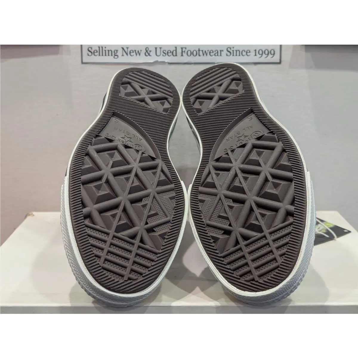Converse shoes - Converse Chuck 70 Hi - Chuck - A13436C - White / Leopard Print, Manufacturer: Egret / Light Fawn - Black (UPC: 194435347097) 4