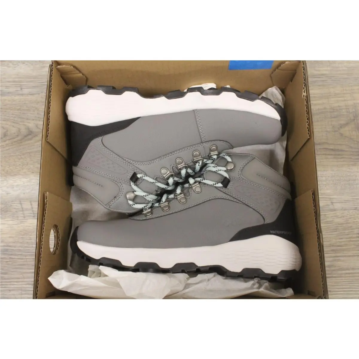 Columbia shoes - Grey (UPC: 195982036694) 1