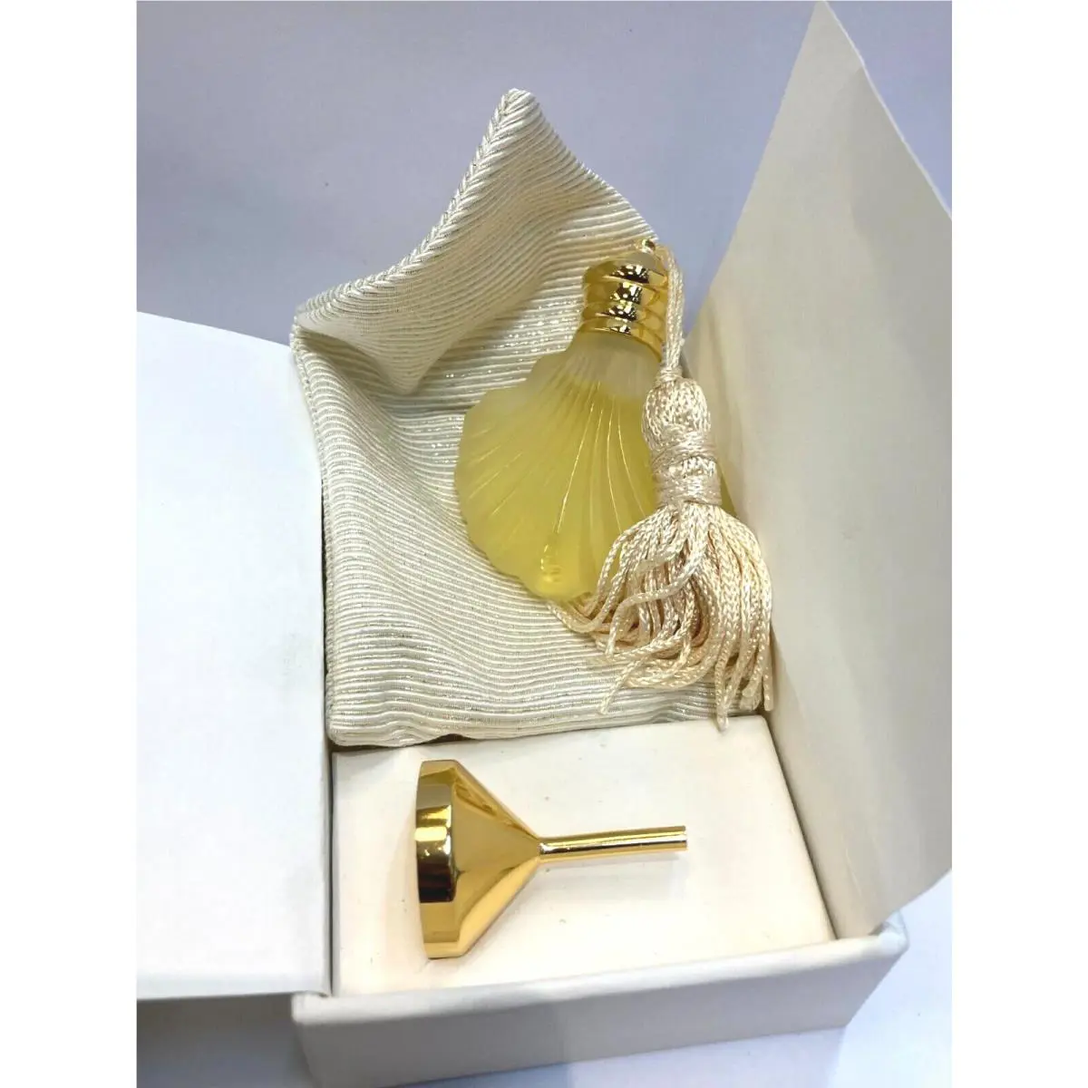White Linen by Estee Lauder 0.25oz/7.5ml Parfum Splash For Women Vintage
