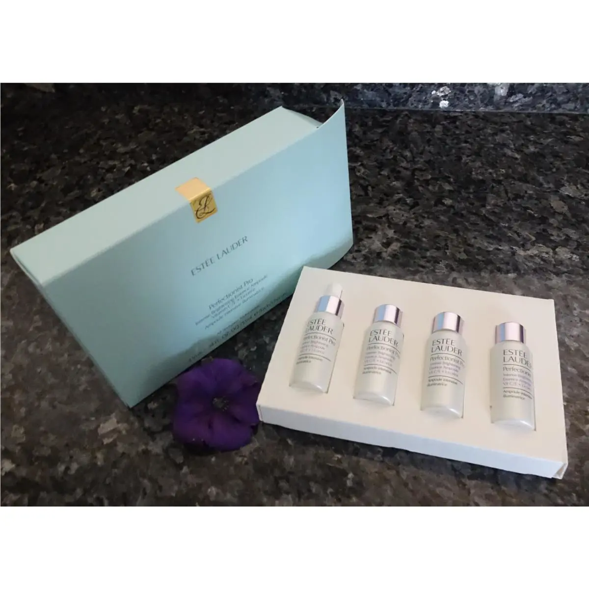 Estee Lauder Perfectionist Pro Intense Brightening Ampule