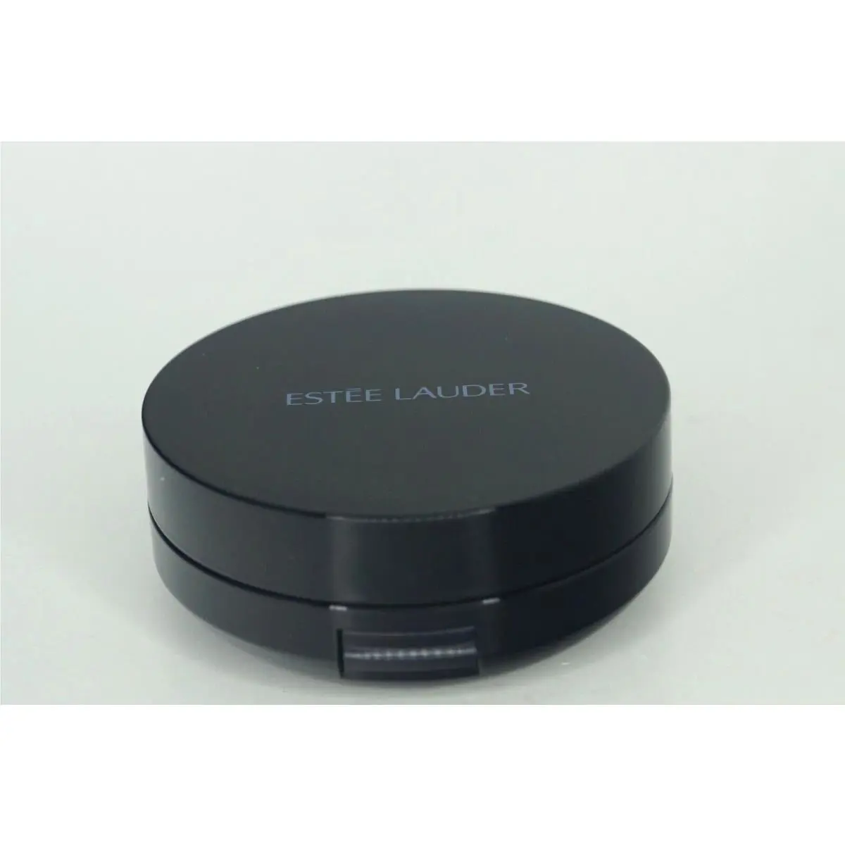 Estee Lauder Double Wear Makeup TO GO 2W2 Rattan Liquid Compact 0.40 FL OZ