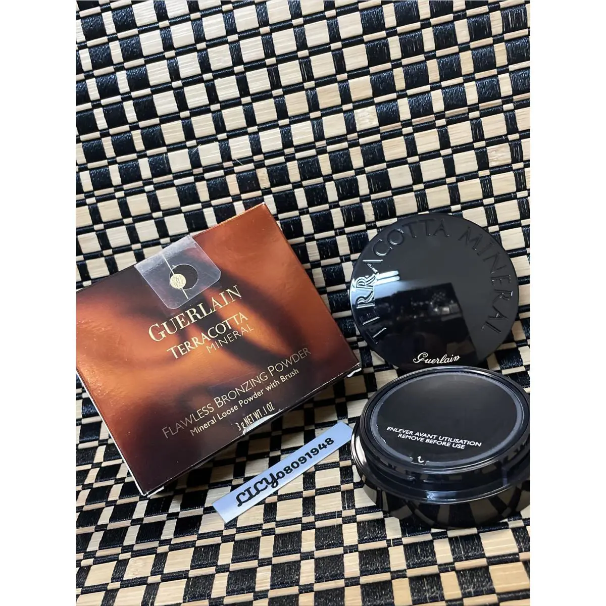 Guerlain Terracotta Mineral Flawless Bronzing Powder 01 Light