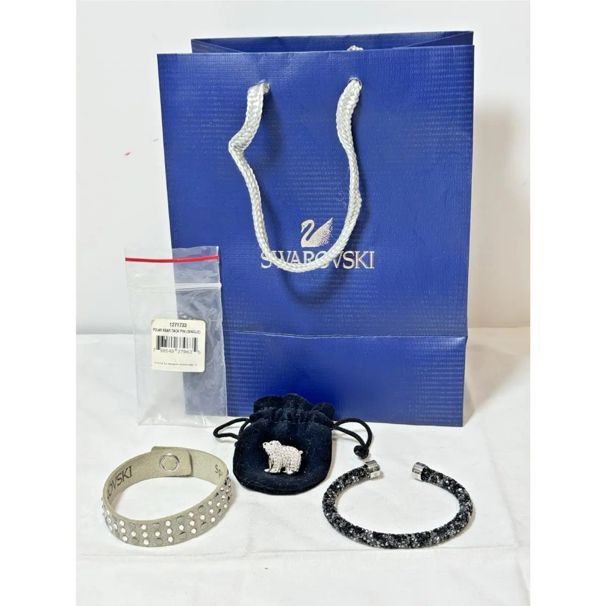Swarovski Gift Bag Lot Black Crystal Dust Slake Bracelets Polar Bear Pin Nip