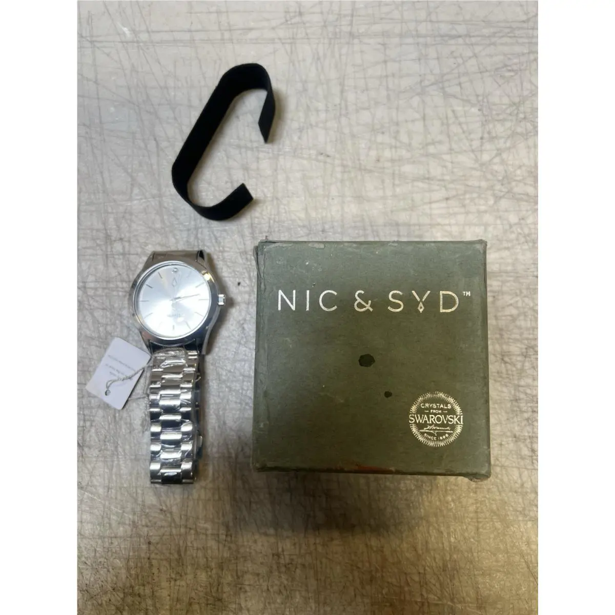 Nic Syd Silver Quartz Watch Crystals From Swarovski