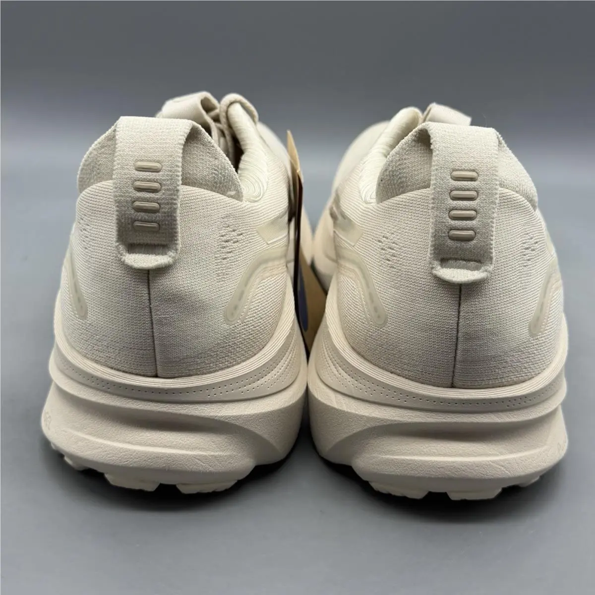 Asics shoes - ASICS Gel Kayano 32 - Gel Kayano - 1011C052 - Oatmeal (UPC: 0197298911955) 2