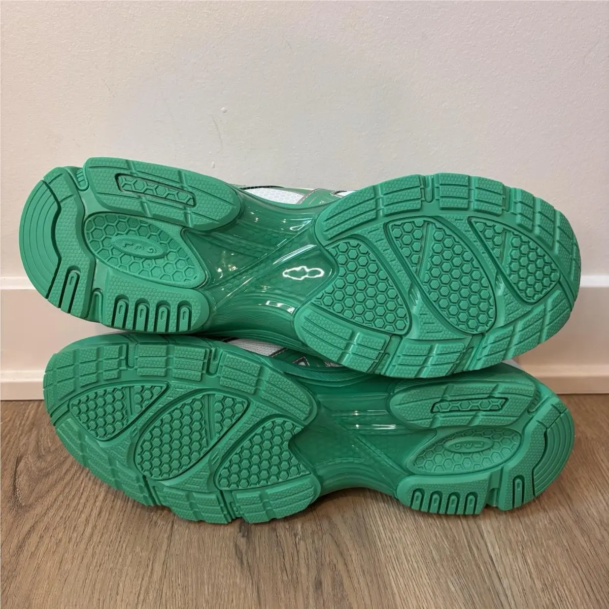 Asics shoes - Asics Hidden NY Gel-DS - Hidden - 1203A974-100 - White (UPC: 0199023170163) 9