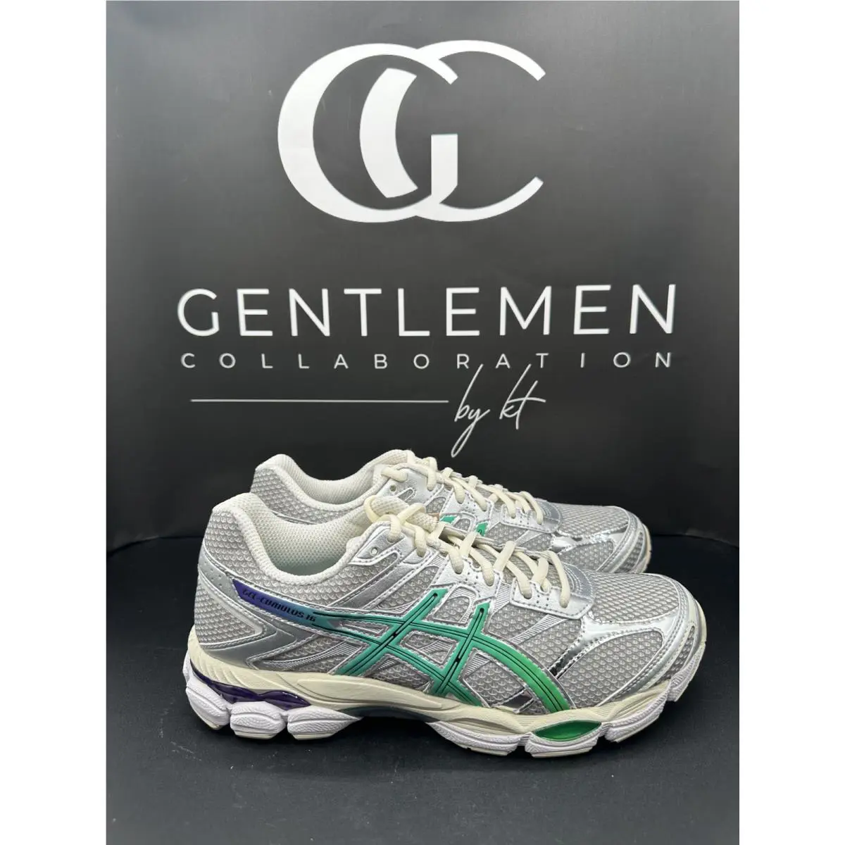 Size 10 - Asics Gel Cumulus 16 Tomo