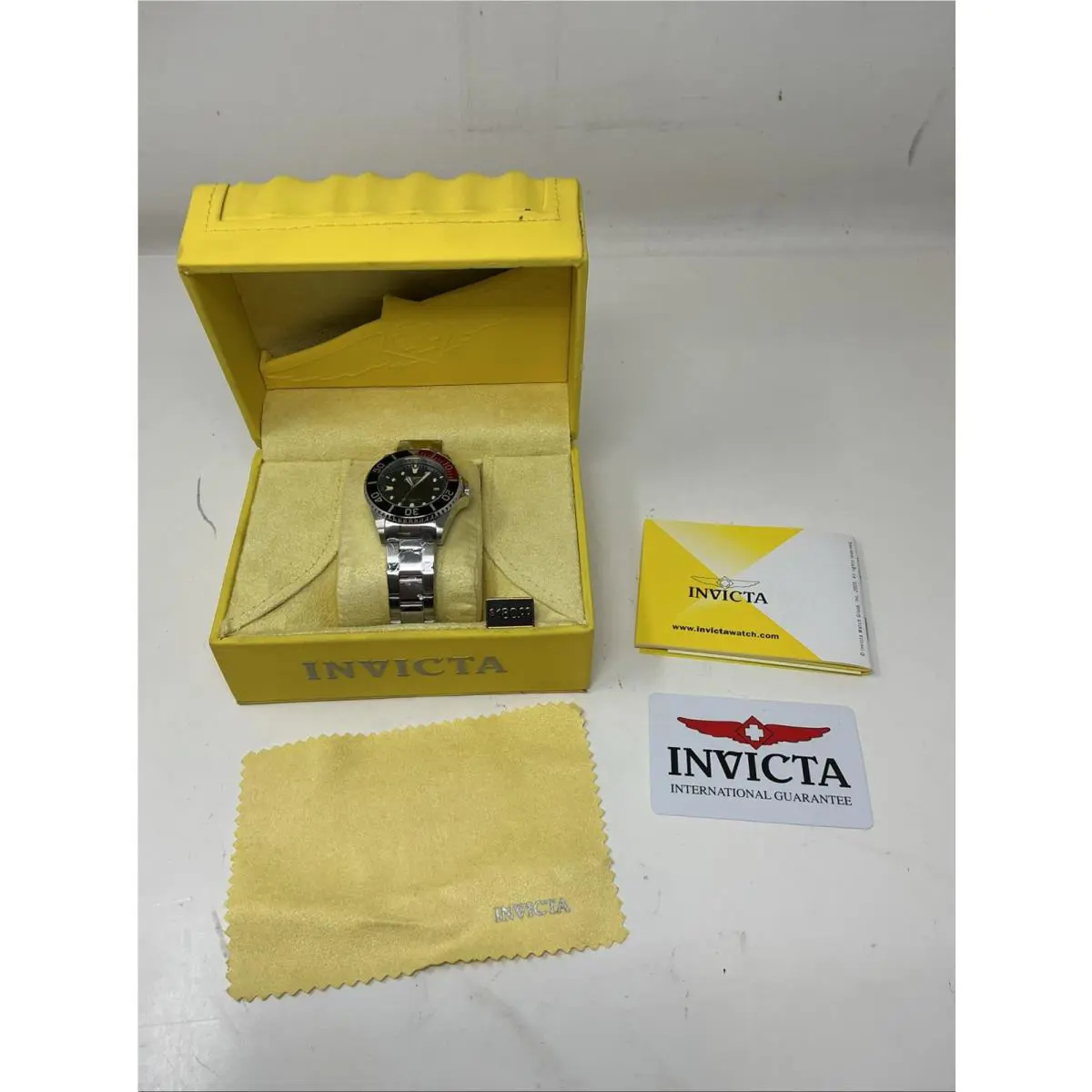 Invicta Pro Diver Black/red Men`s Quartz Watch - 661219 3