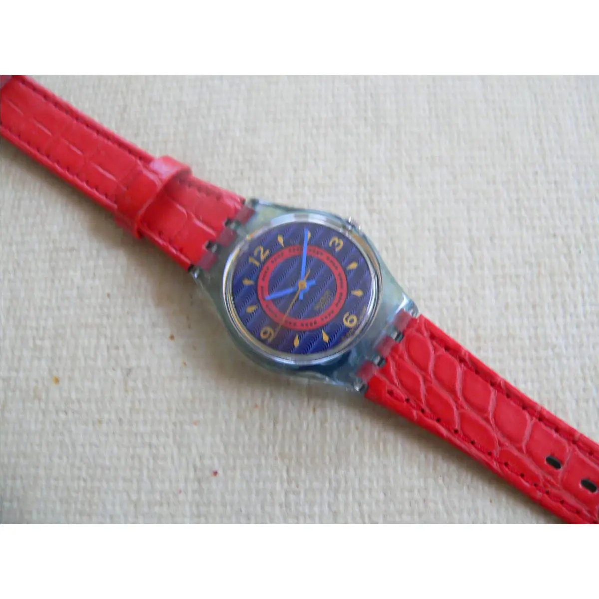 1992 Ladies Swatch Watch Gin Rosa LN115