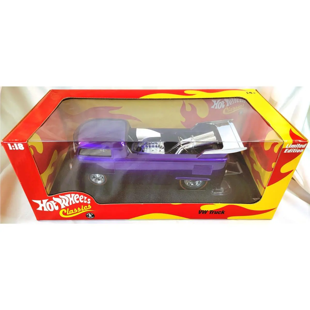 Hot Wheels Classics VW Truck Van 1:18 Scale Die-cast 2005 Rare Never Opened