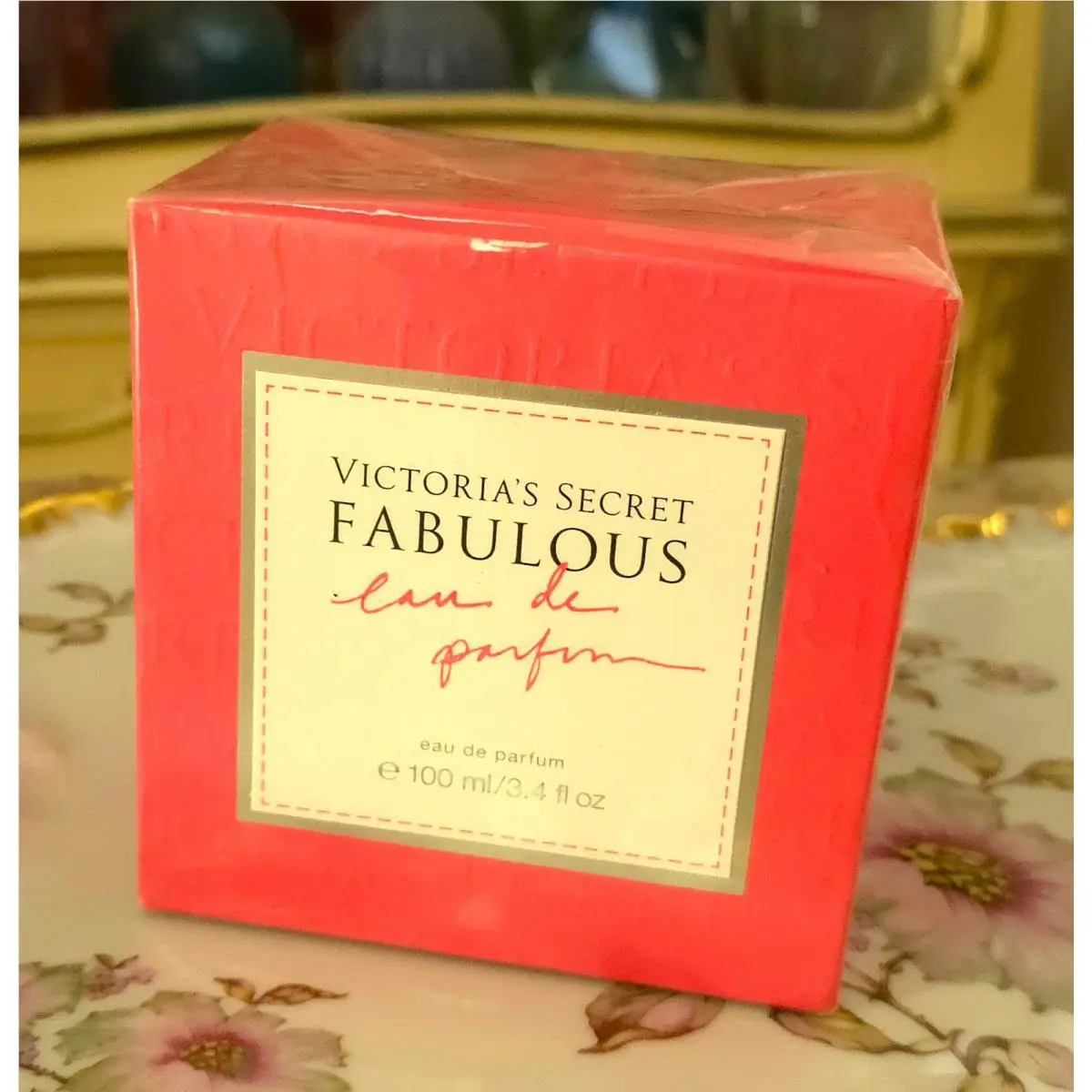 Vtg 2014 Victoria’s Secret Fabulous Eau de Parfum 3.4 oz Box