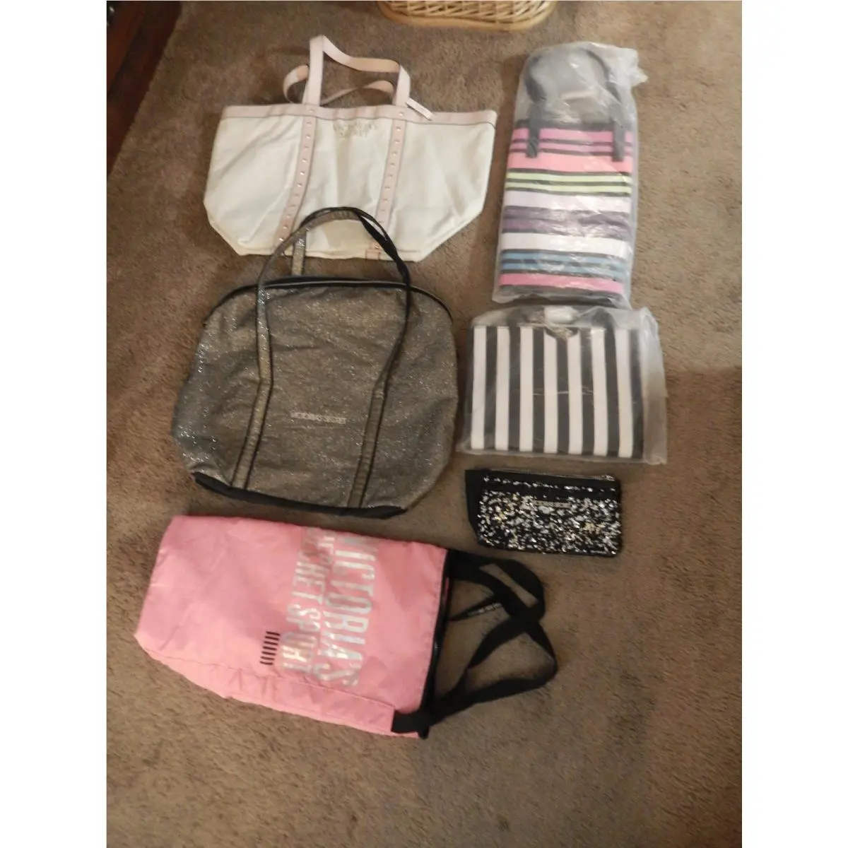 Victoria’s Secret Lot Of 5 Bags Totes Duffles Cosmetics 3 Are W/tags