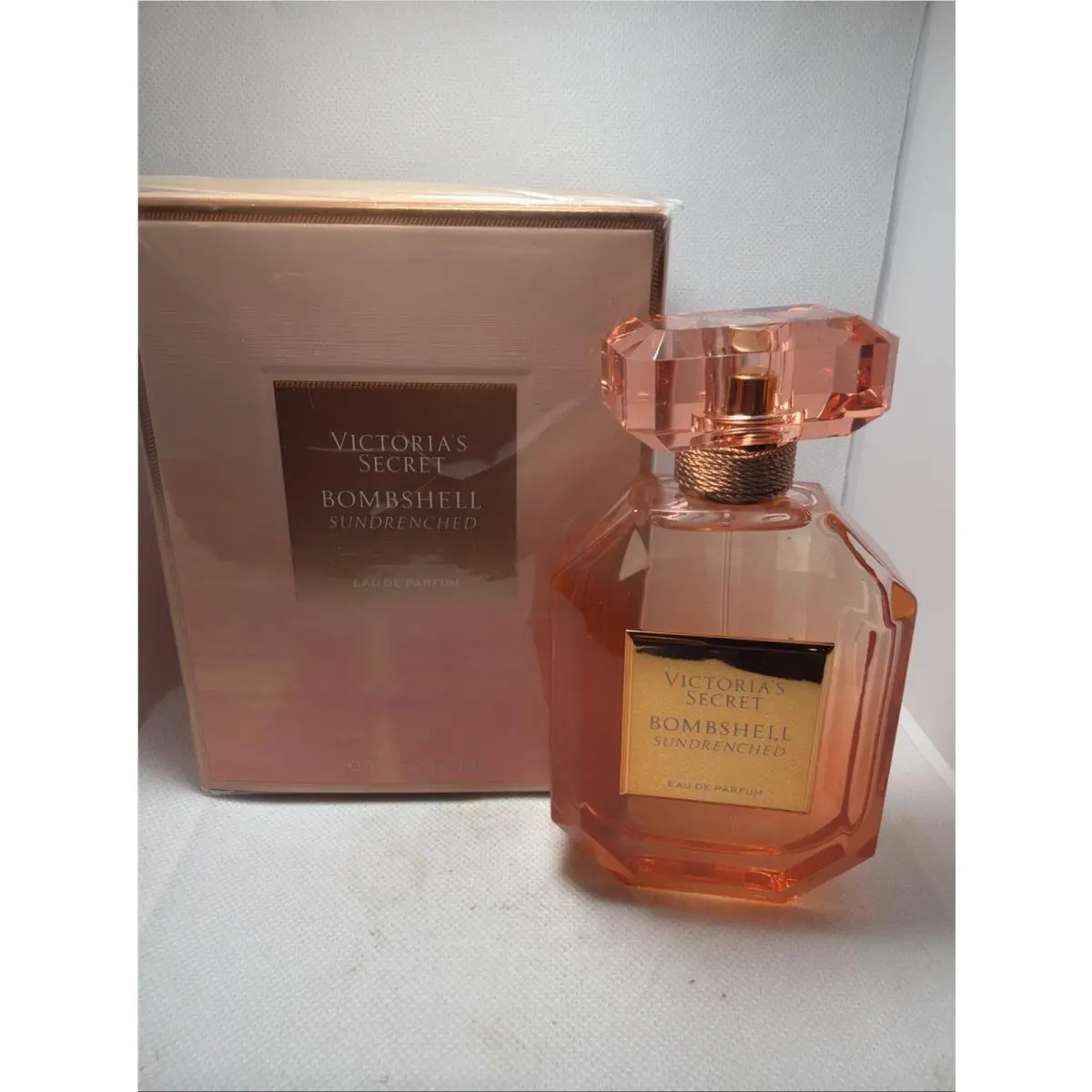 Victoria`s Secret Bombshell Sundrenched Edp Parfum Spray 3.4 FL OZ Box by Victoria's Secret