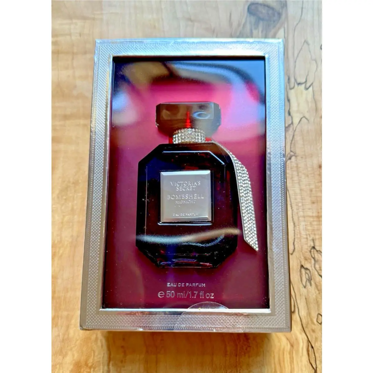 Victoria`s Secret Bombshell Midnight 1.7 Oz/ 50mL Perfume Gift Box VS Lim Ed