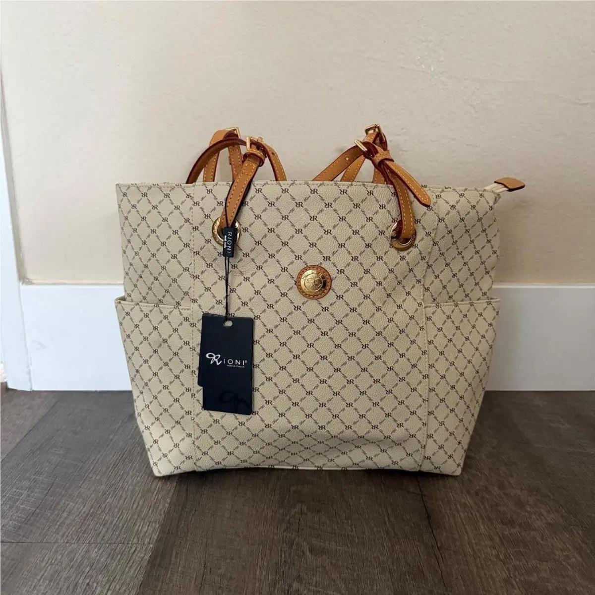 Brioni Women`s Cream and Tan Bag