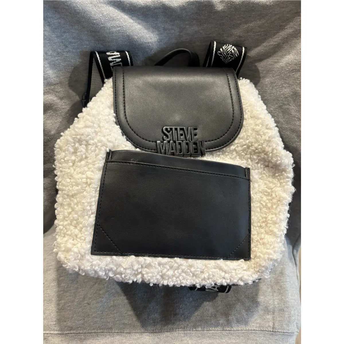 Steve Madden Gorgeous Cream/black Backpack Crossbody Bag. Retail