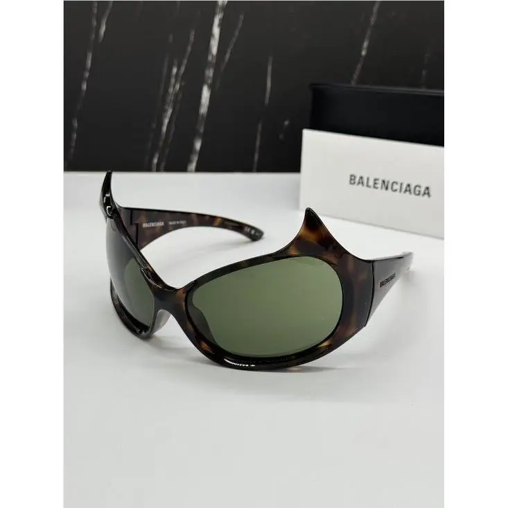 Balenciaga BB0284S 002 Havana Unisex Sunglasses Balenciaga Eyewear
