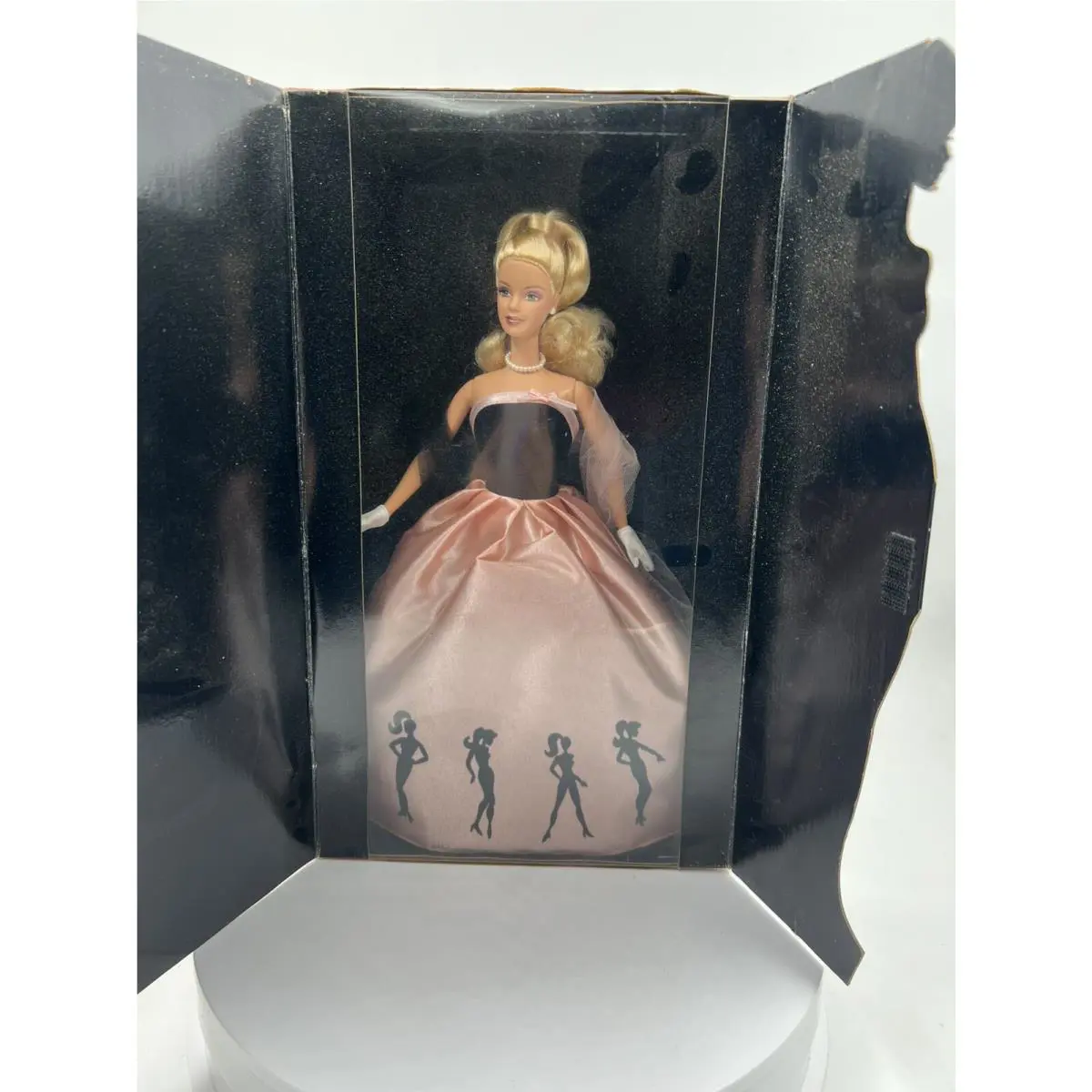 Timeless Silhouette Barbie Doll 2000 Mattell Nrfb