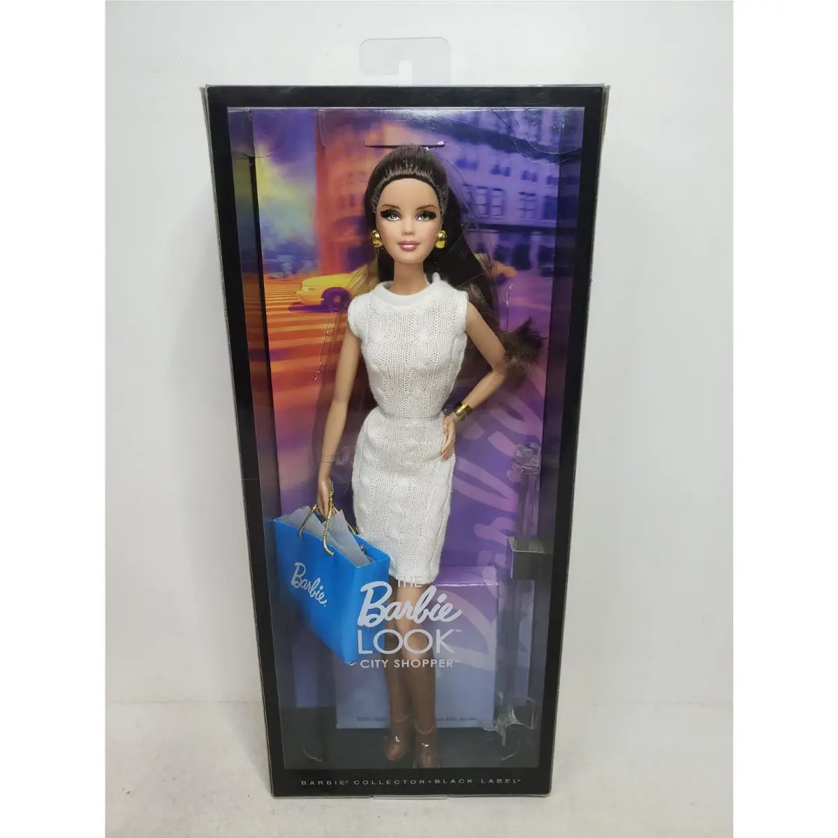 The Barbie Look City Shopper Brunette Model Muse Doll 2012 Mattel X9196 Nrfb
