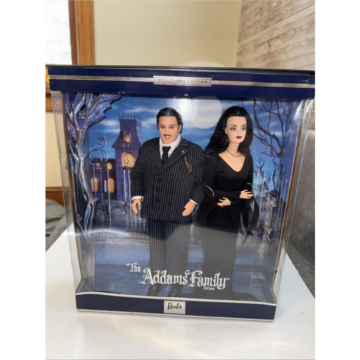 The Addams Family Barbie Collectibles Giftset - Collector Edition 2000