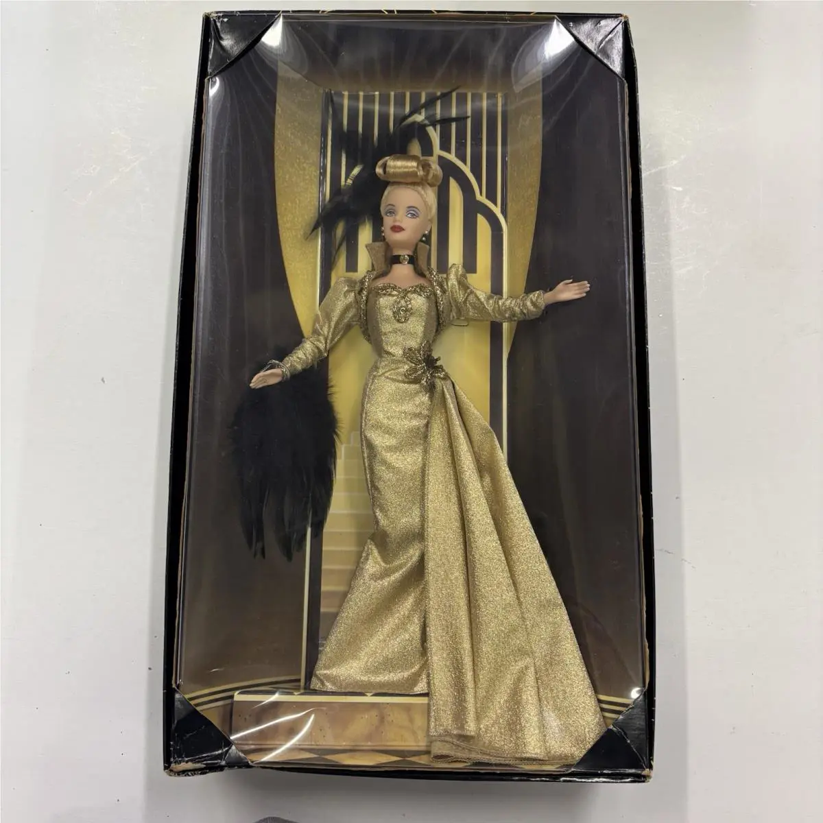 1998 Mattel Golden Hollywood Barbie 22832