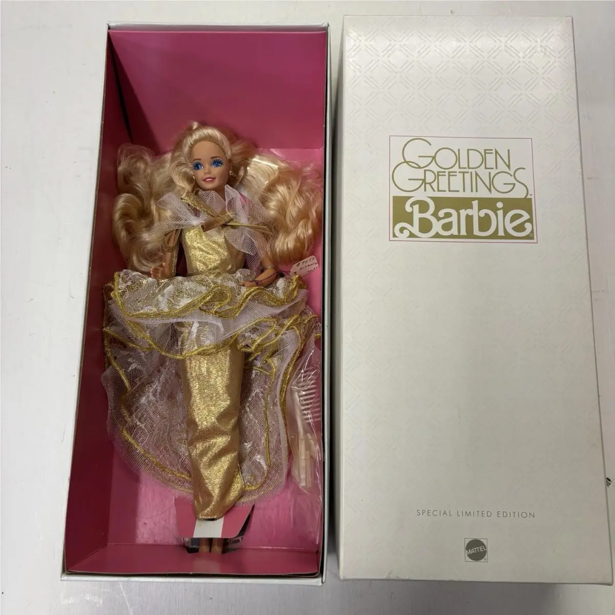 Awesome 1989 Vintage Fao Schwarz Ltd Edition Barbie Golden Greetings 7734