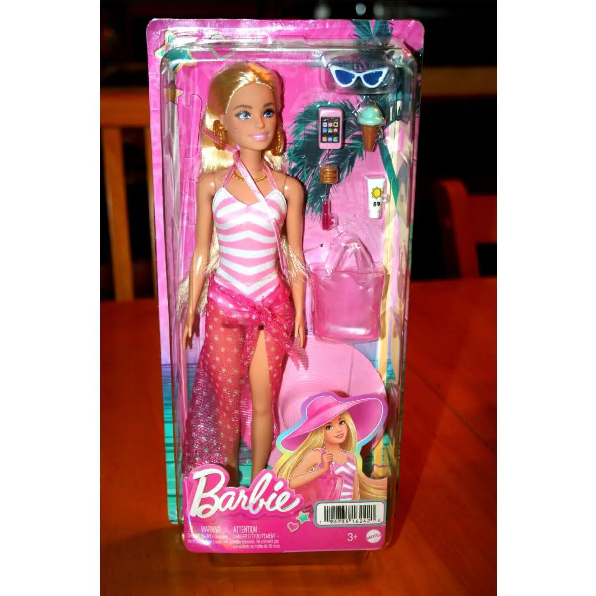 Foreign Issue Beach Day Barbie Doll-new in Package