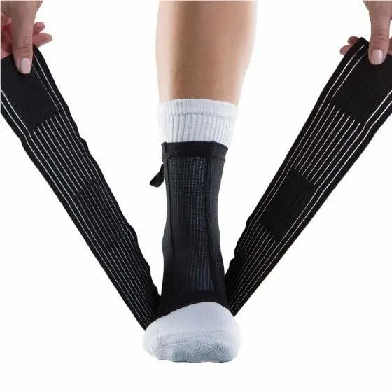 DonJoy  - Donjoy Performance Figure 8 Ankle Sleeve - Dp171Aw02-Blk - Black (UPC: 190446241928) 0