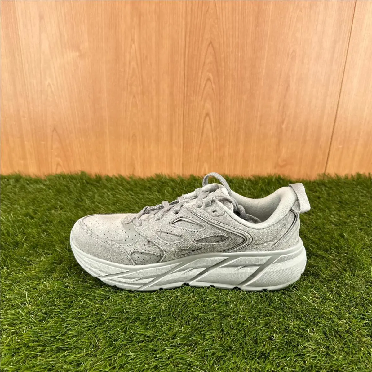 Hoka shoes - Hoka One One Clifton L - 1122571-LLTN - Gray (UPC: 196565520227) 2