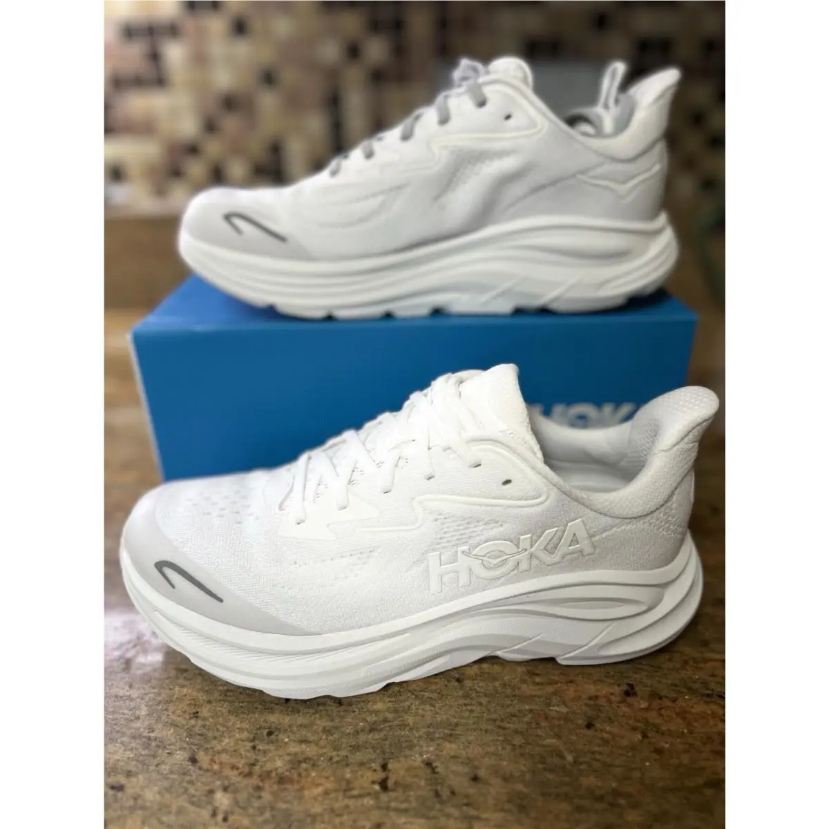 Hoka shoes - Hoka One One Clifton 8 - White 0