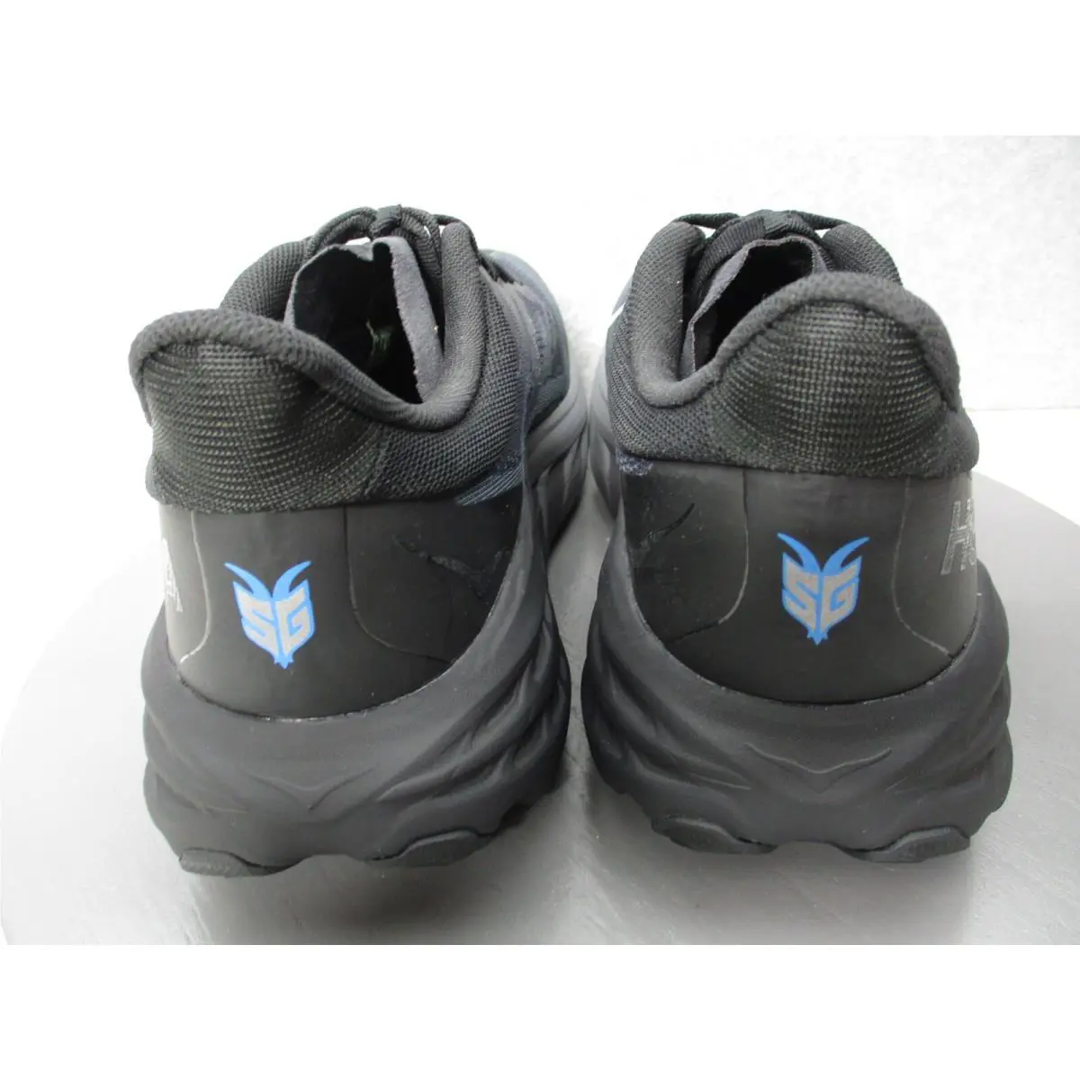 Hoka shoes - Hoka One One Speedgoat 5 - Black 8