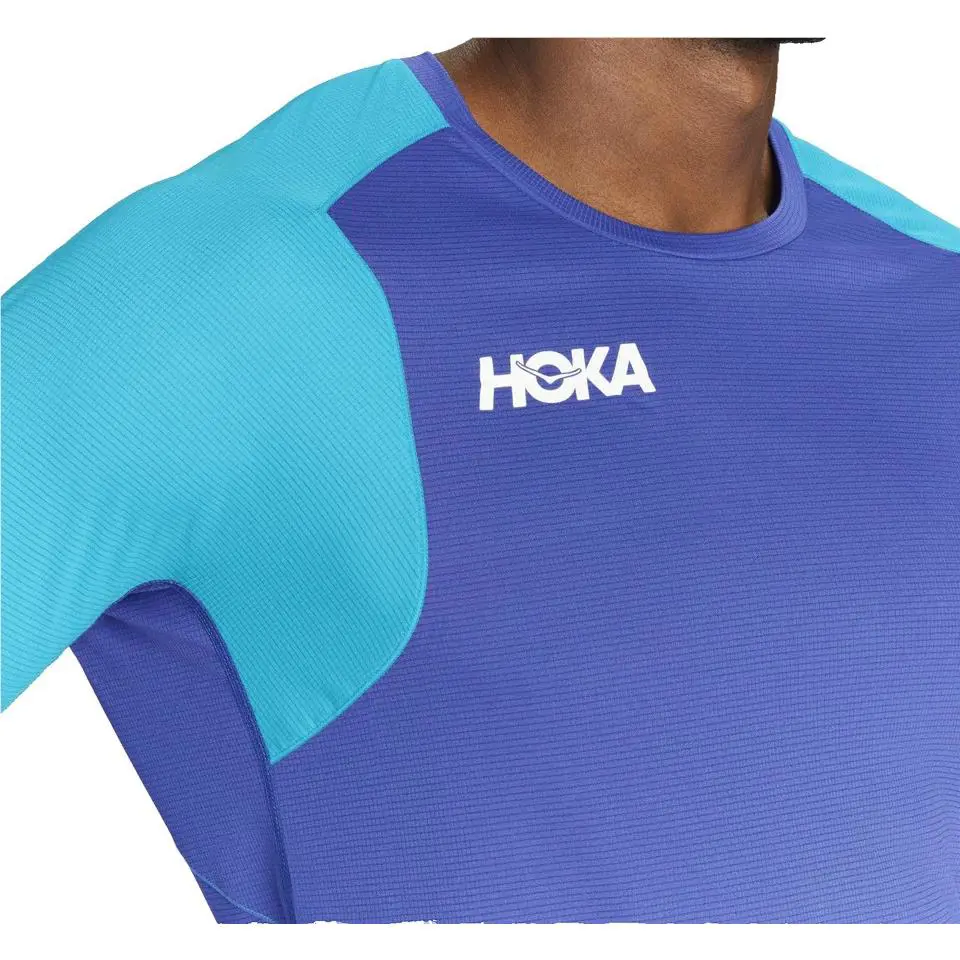 Hoka shoes (UPC: 195719676407) 0