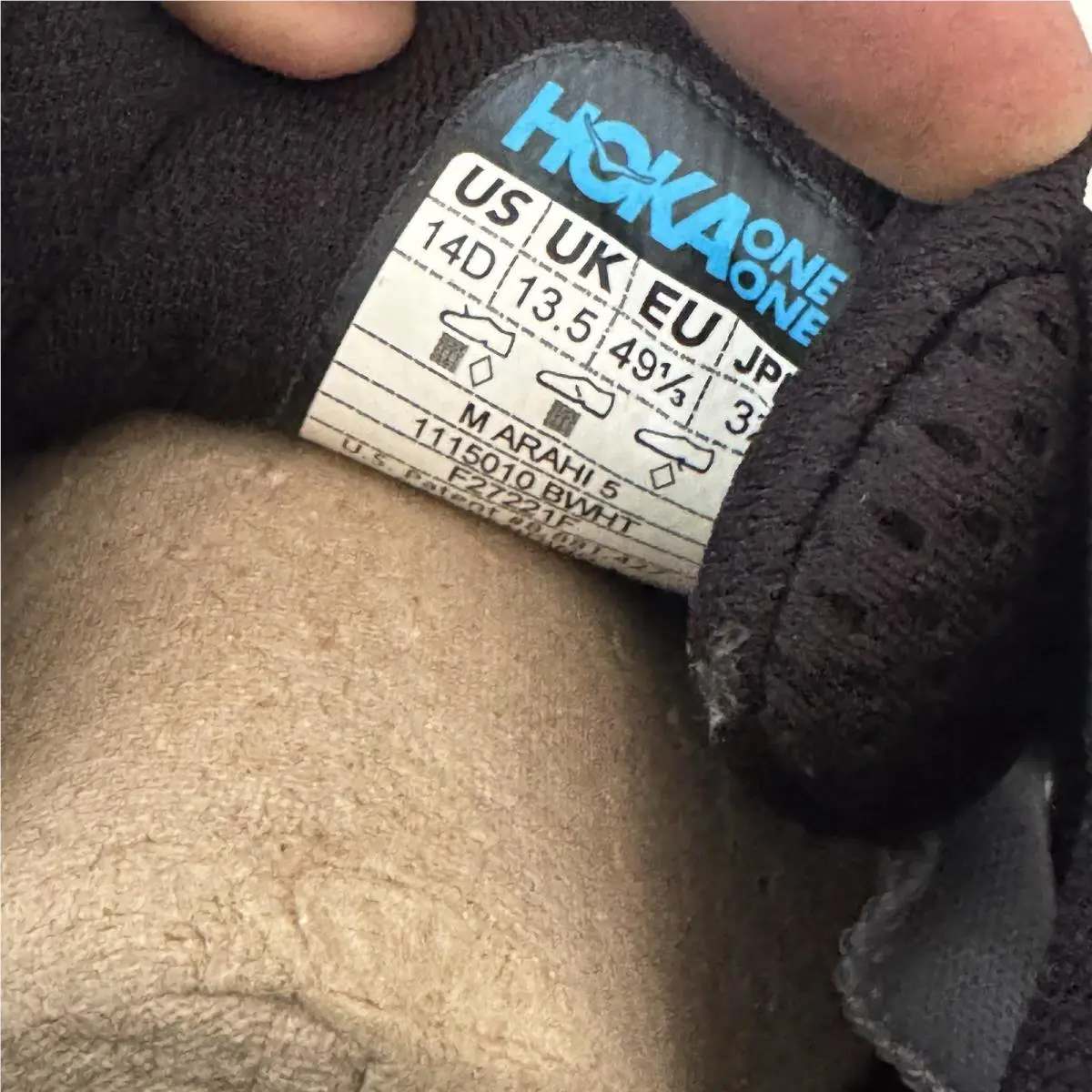 Hoka shoes - Hoka One One Arahi 5 - 1115010 BWHT - Black 5