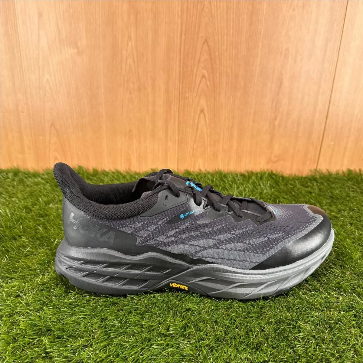 Hoka shoes - Hoka One One Speedgoat 5 Gore-Tex - 1133550-BBLC - Black (UPC: 195719646417) 1