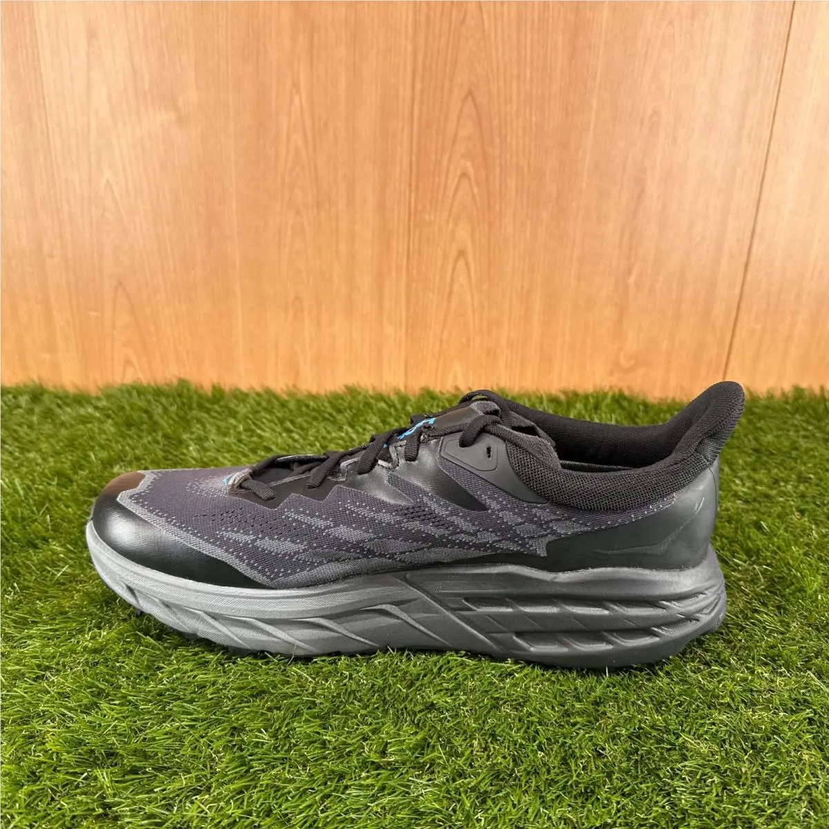 Hoka shoes - Hoka One One Speedgoat 5 Gore-Tex - 1133550-BBLC - Black (UPC: 195719646417) 2