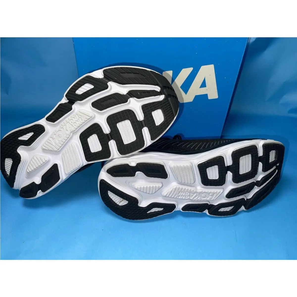 Hoka shoes - Hoka One One Bondi - One One Bondi - 1110519 - White 3