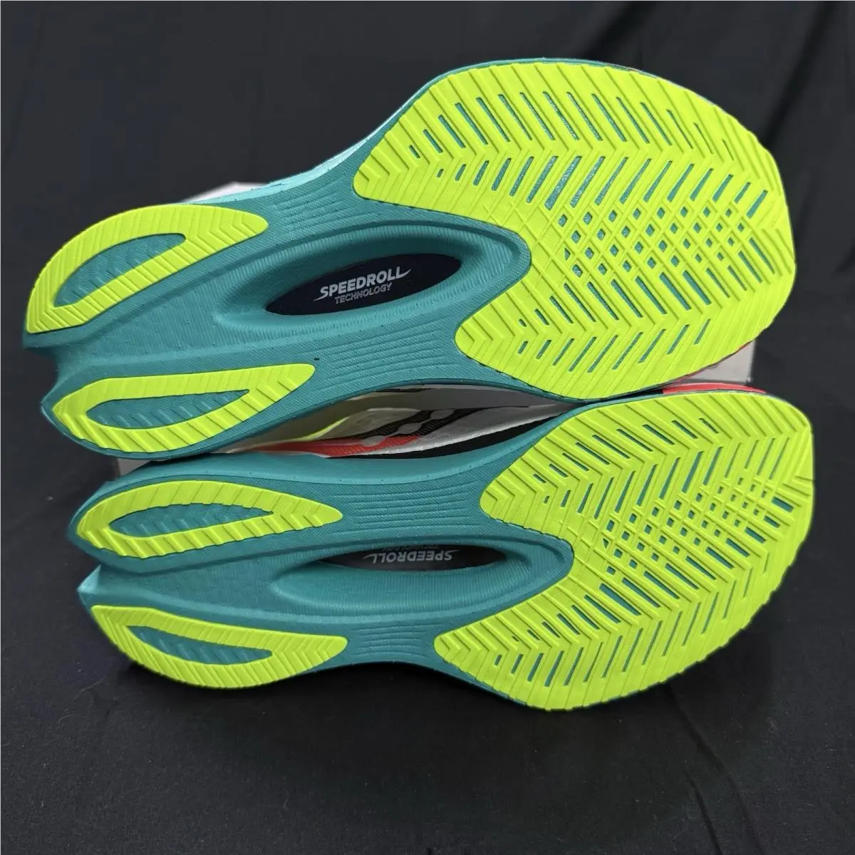 Saucony shoes - Saucony Endorphin Pro 4 - Endorphin Pro - S20939-97 - White 6