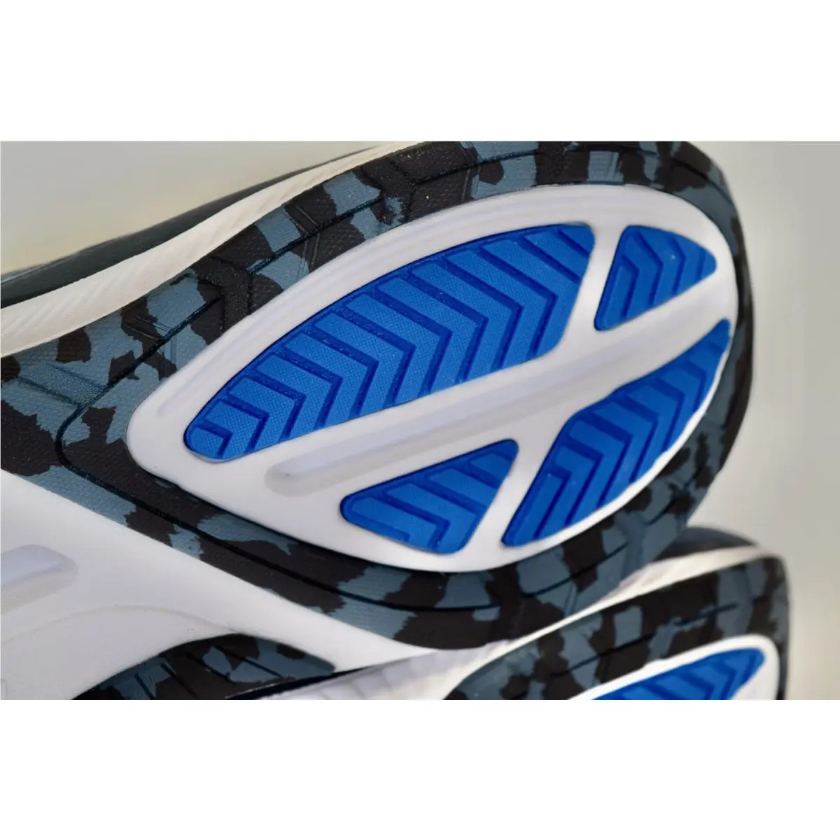 Saucony shoes - Saucony Echelon 10 - Echelon - S21044-103 - Blue 9