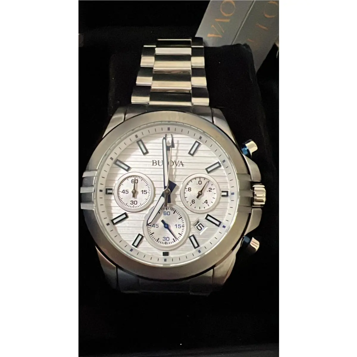 Bulova Chronograph Watch Men 47mm Silver Dial Silver Tone Date 96B307 Newbattery