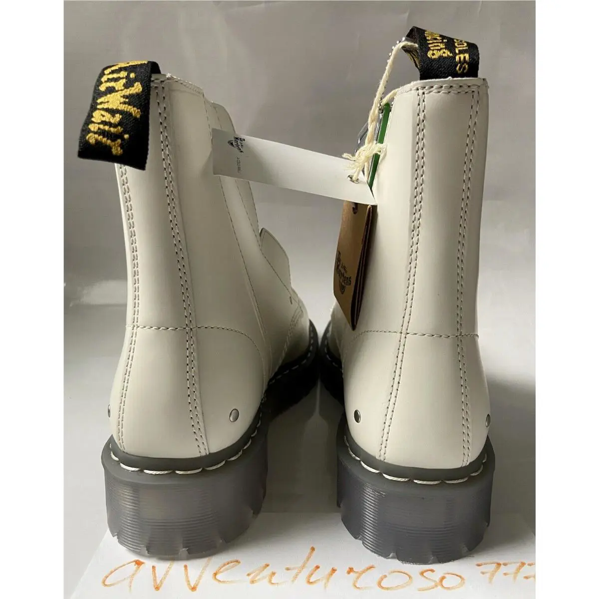Dr. Martens shoes - Dr. Martens Pascal 1460 - Martens Pascal - 28014111 - Cream Smooth (UPC: 190665564242) 2