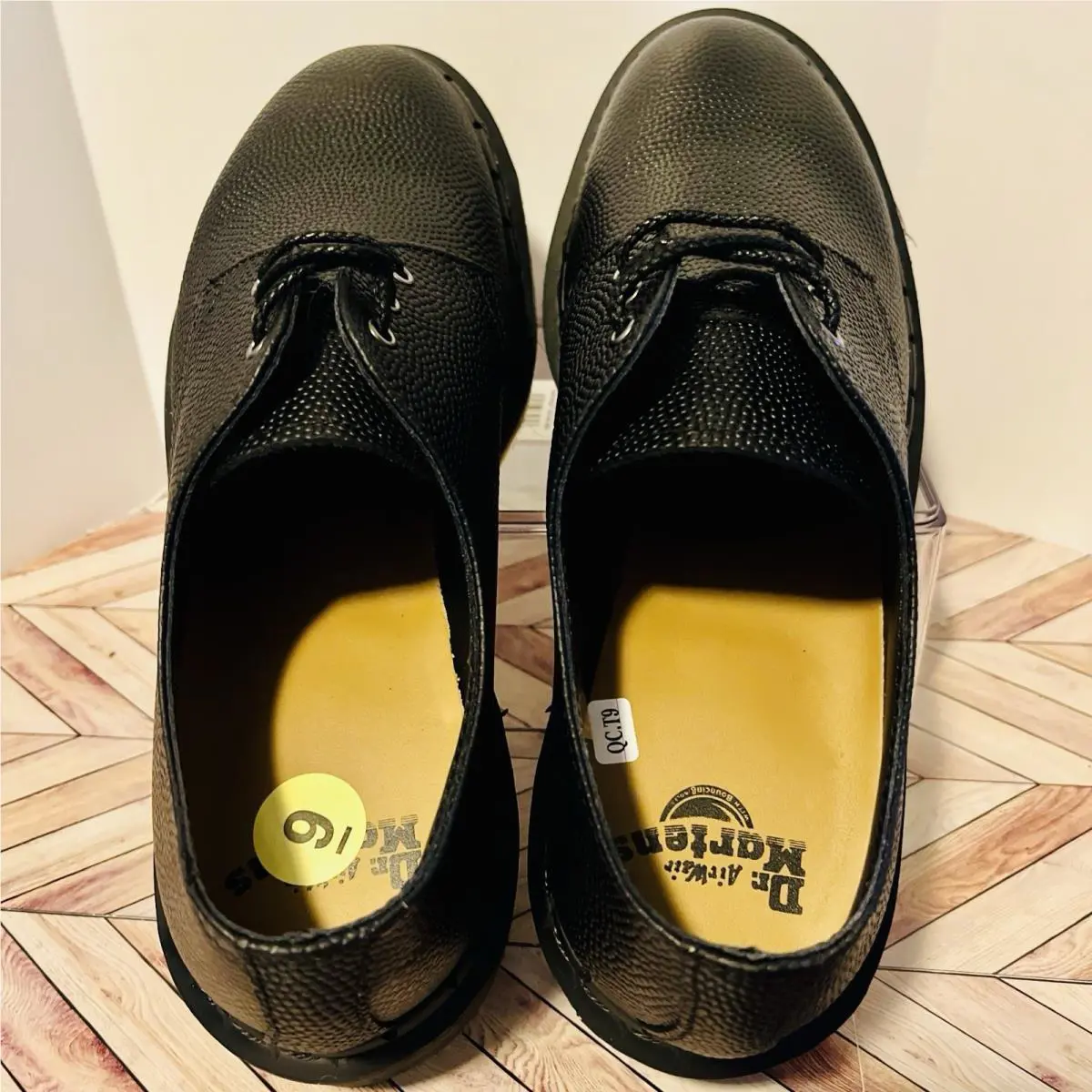 Dr. Martens shoes - Dr. Martens 1461 Pebble Grain Leather - 30960001 - Black 2