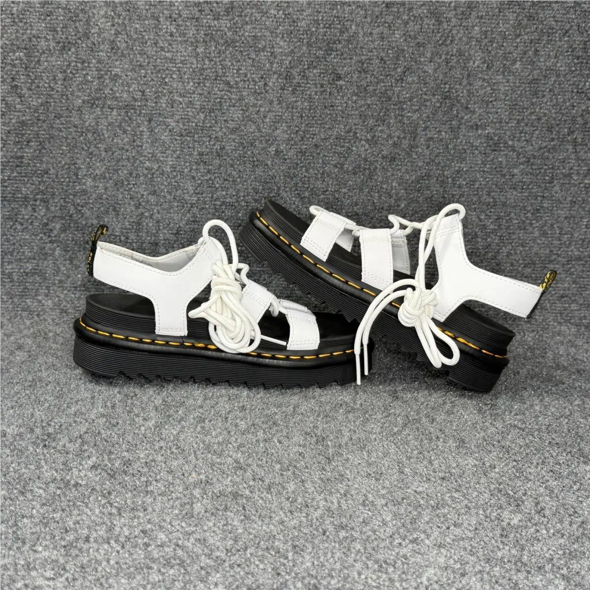 Dr. Martens shoes - White 5