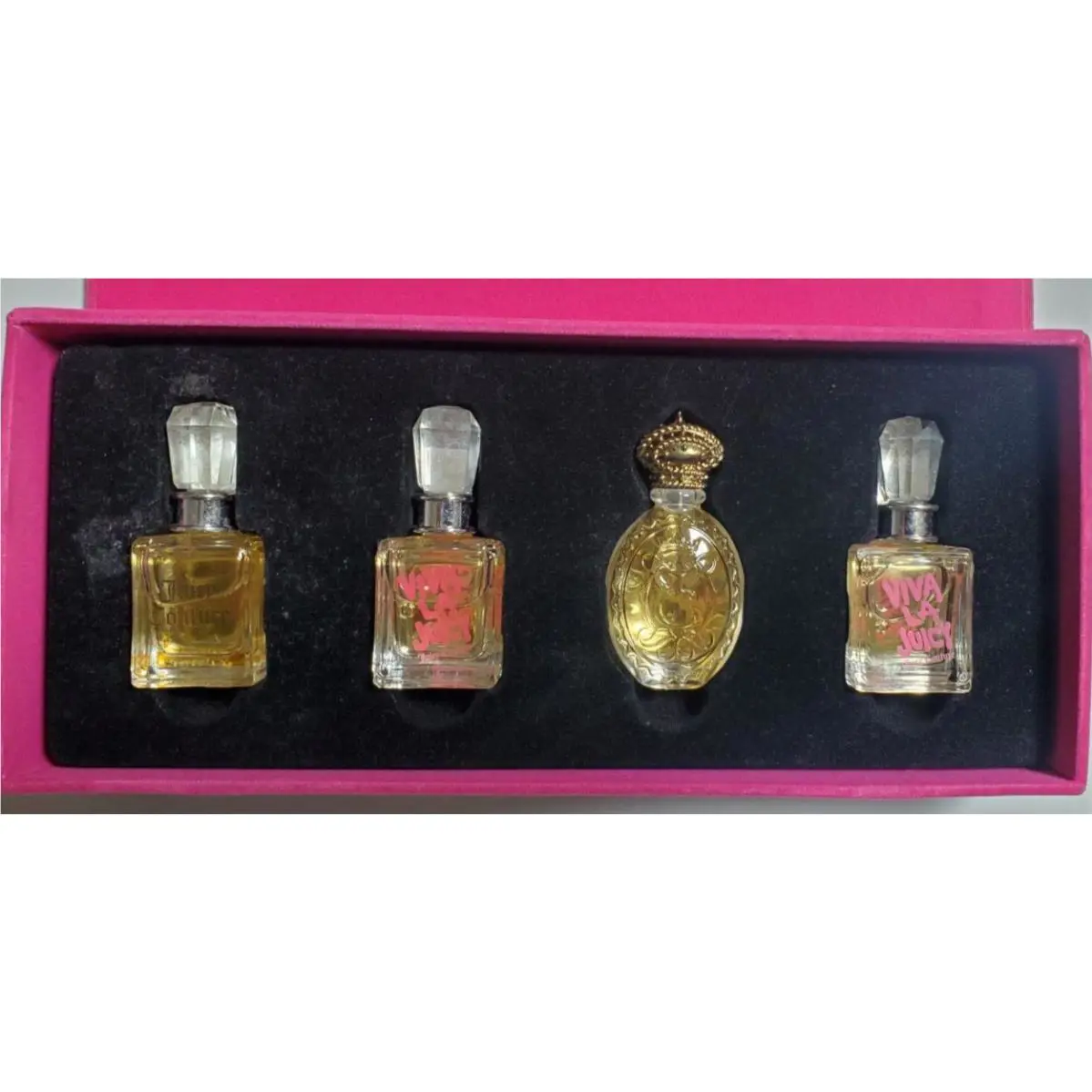Juicy Couture 4 Piece Gift Set Eau De Parfum Toilette 0.16/0.17 oz / 5 mL