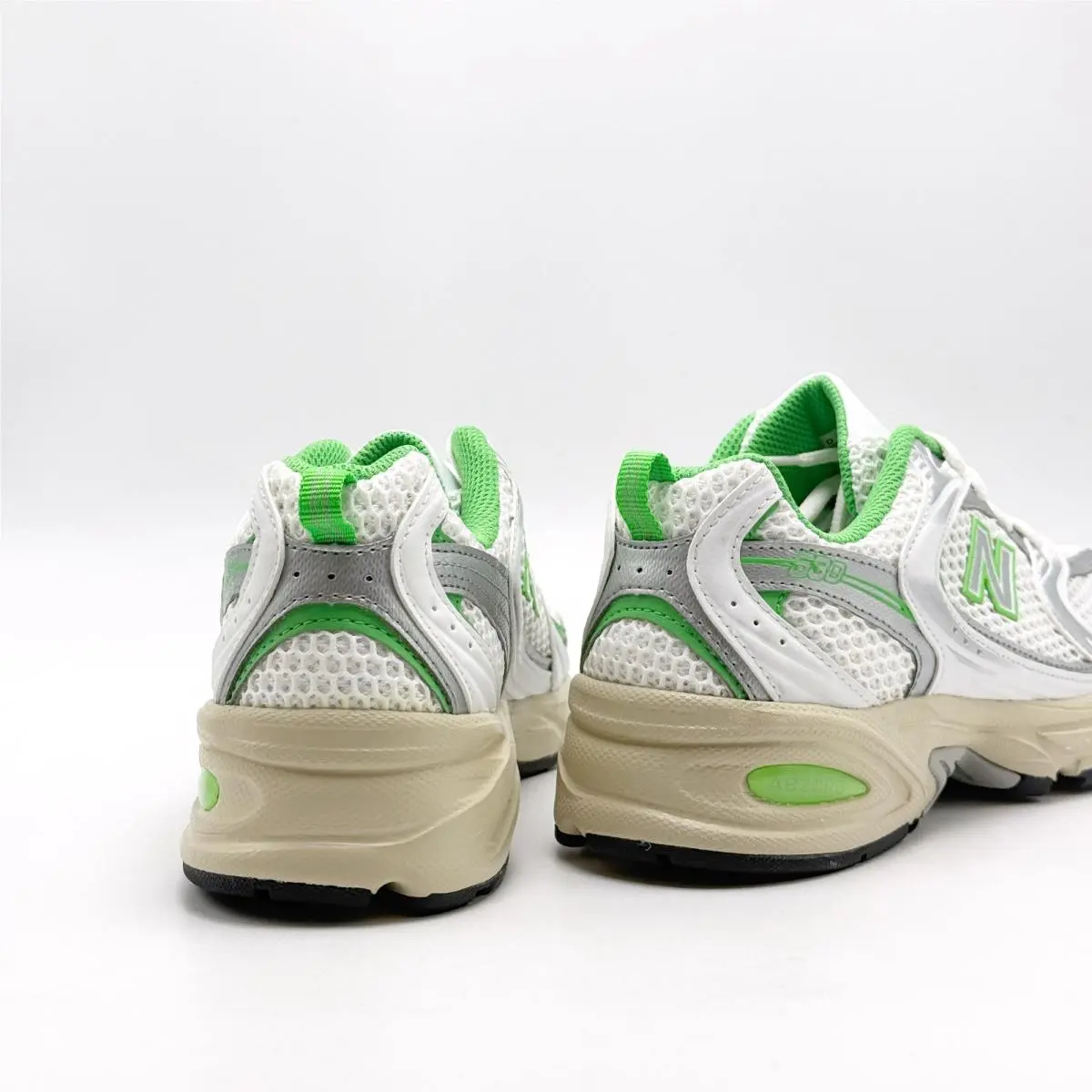 New Balance shoes - New Balance 530 - MR530EC - White 7