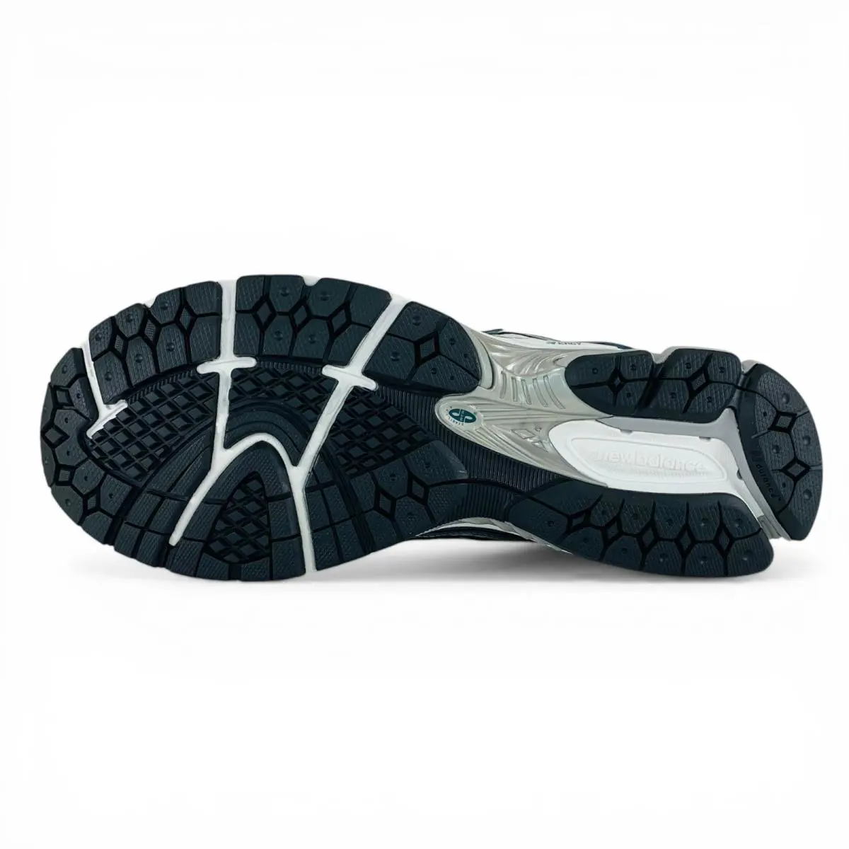 New Balance shoes - New Balance 1906R - U1906RCE - Silver 14